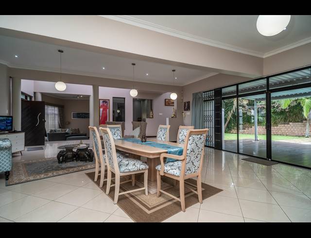 5 BEDROOM HOUSE FOR SALE IN WESTVILLE